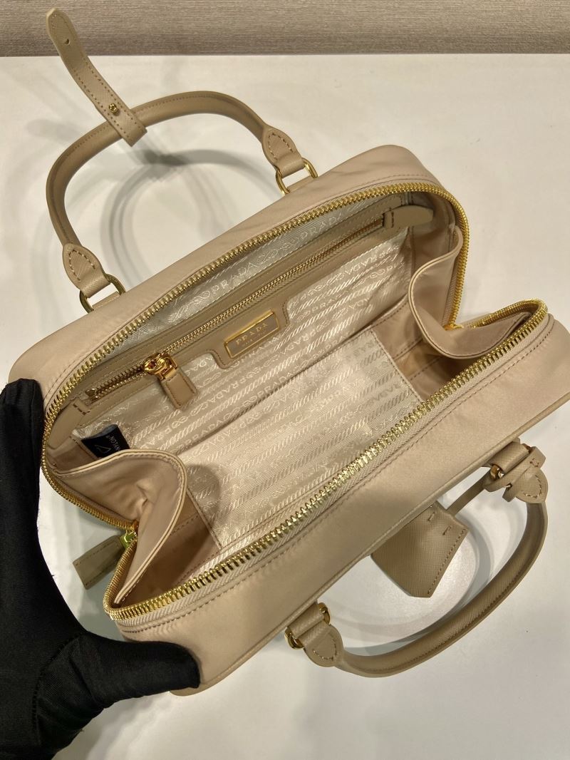 Pra*a top handle bags